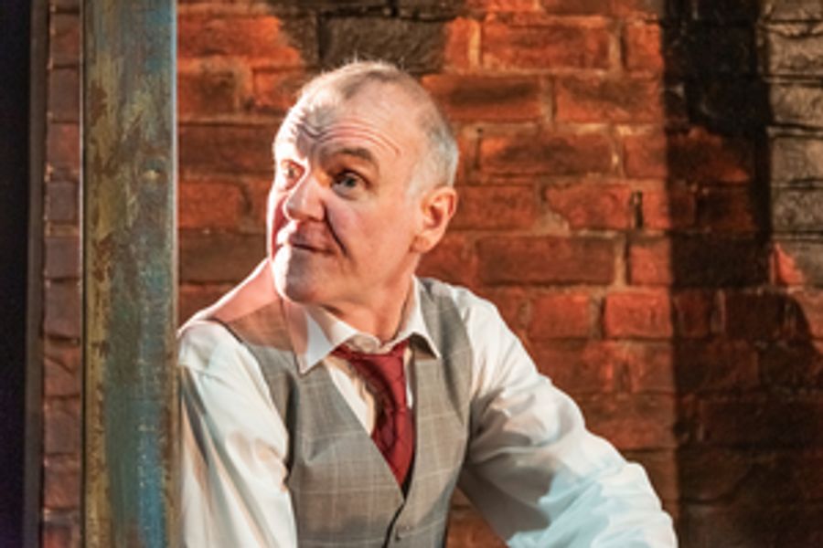 Review: New England Premiere of THE SMUGGLER: Of Immigrants and the American Dream Image