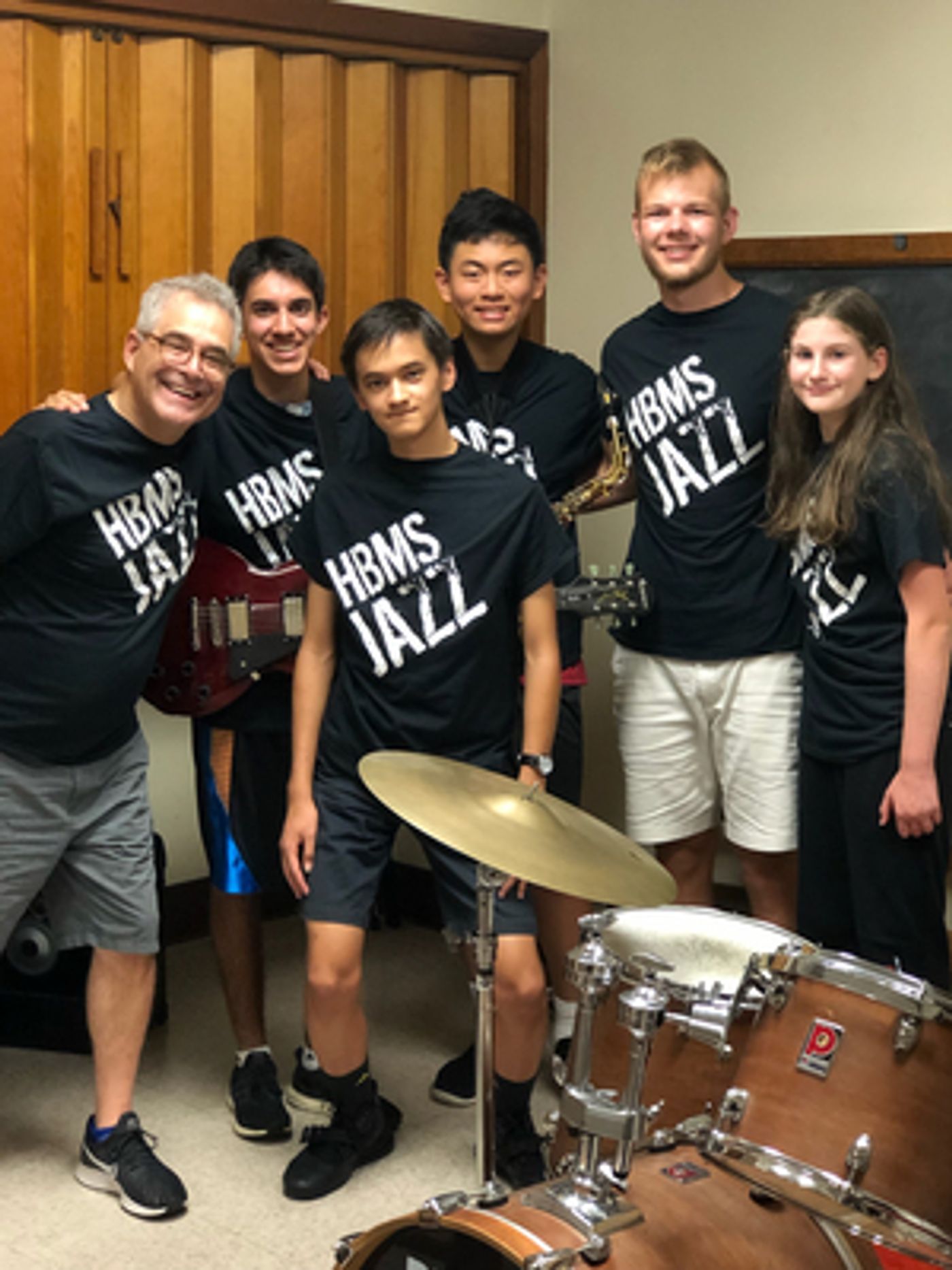 Hoff-Barthelson Music School to Usher in Holiday Season with Annual Holiday Music Festival Hoff-Barthelson Music School to Usher in Holiday Season with Annual Holiday Music Festival Image