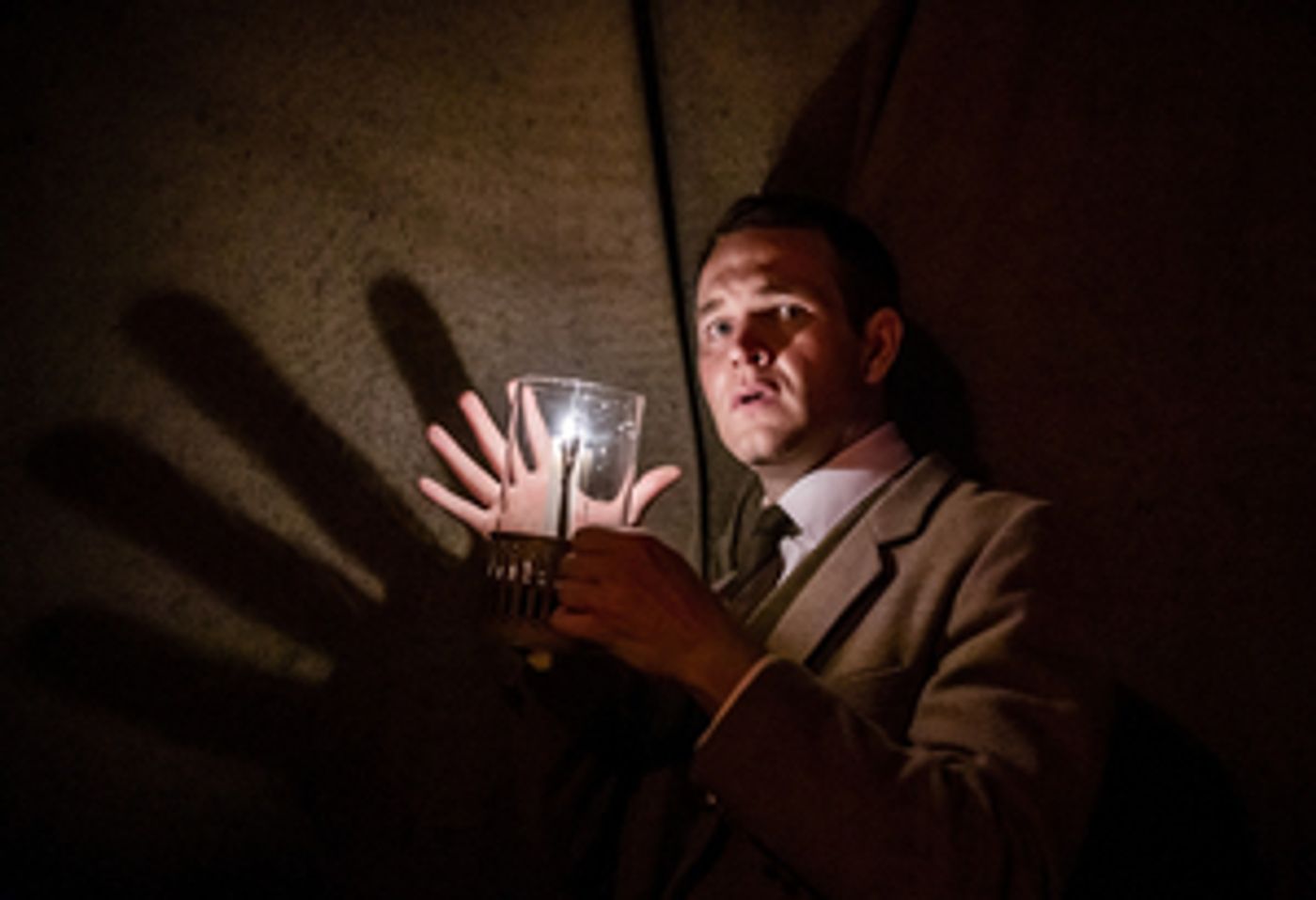 Review: THE WOMAN IN BLACK, York Theatre Royal  Image