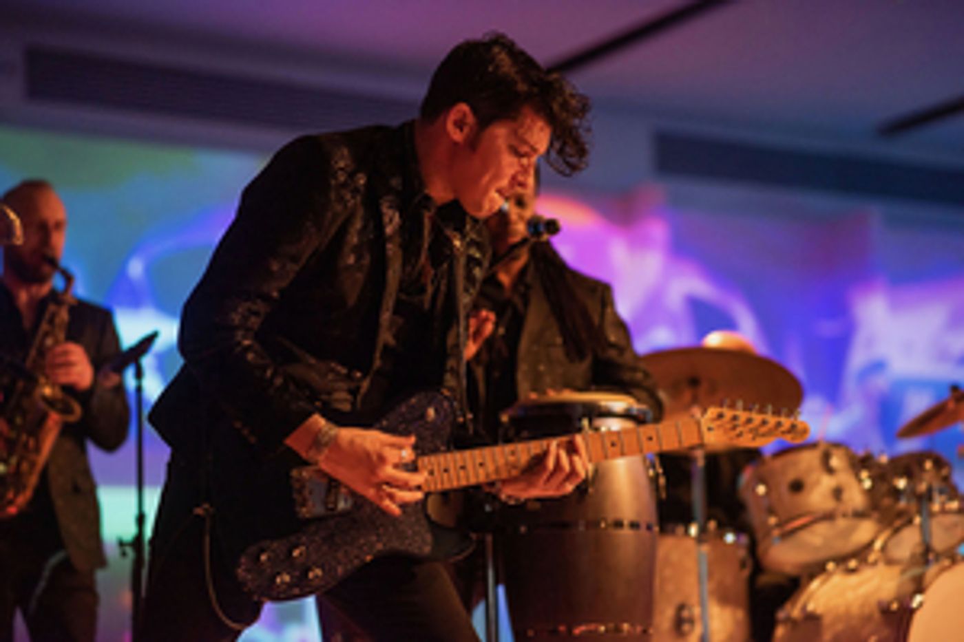 Scott Martin Releases New Single 'Bringing Hollywood Back To Life' Scott Martin Releases New Single 'Bringing Hollywood Back To Life' Image