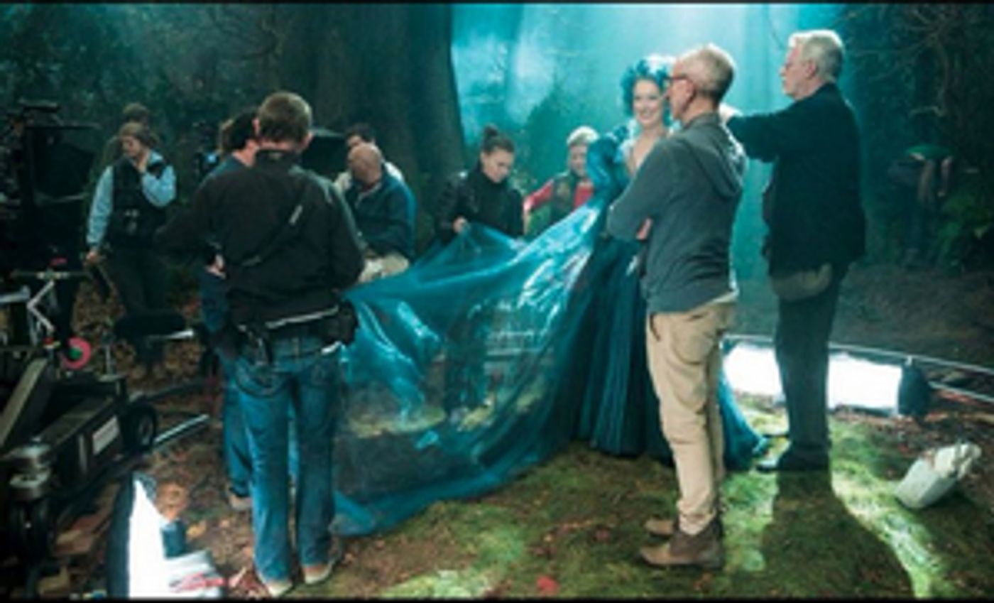 BWW Blog: 5 Movie Musicals to Watch on Your Next Movie Night BWW Blog: 5 Movie Musicals to Watch on Your Next Movie Night Image