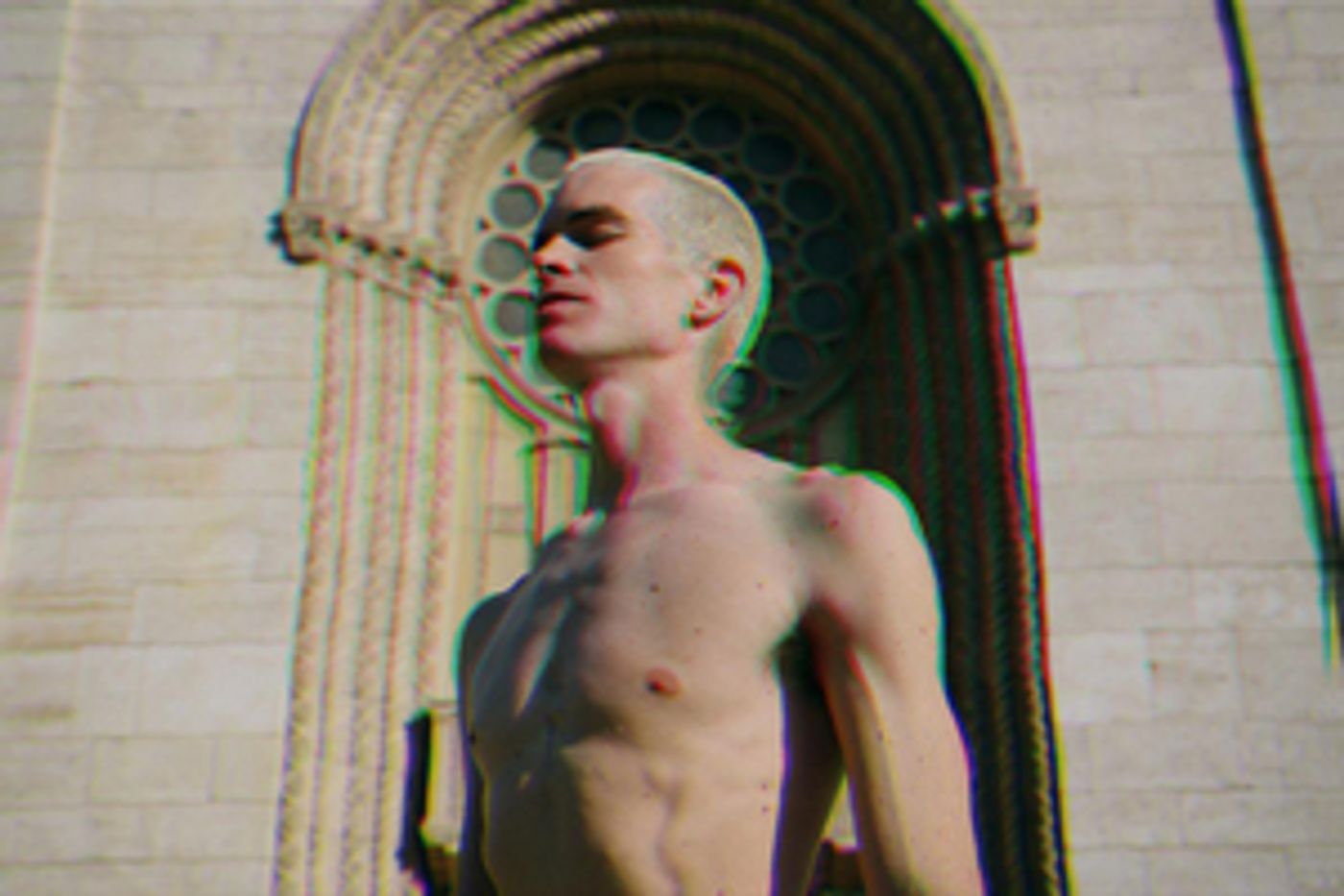 Vlossom Shares Video for Debut Single 'Catch Your Breath' Vlossom Shares Video for Debut Single 'Catch Your Breath' Image