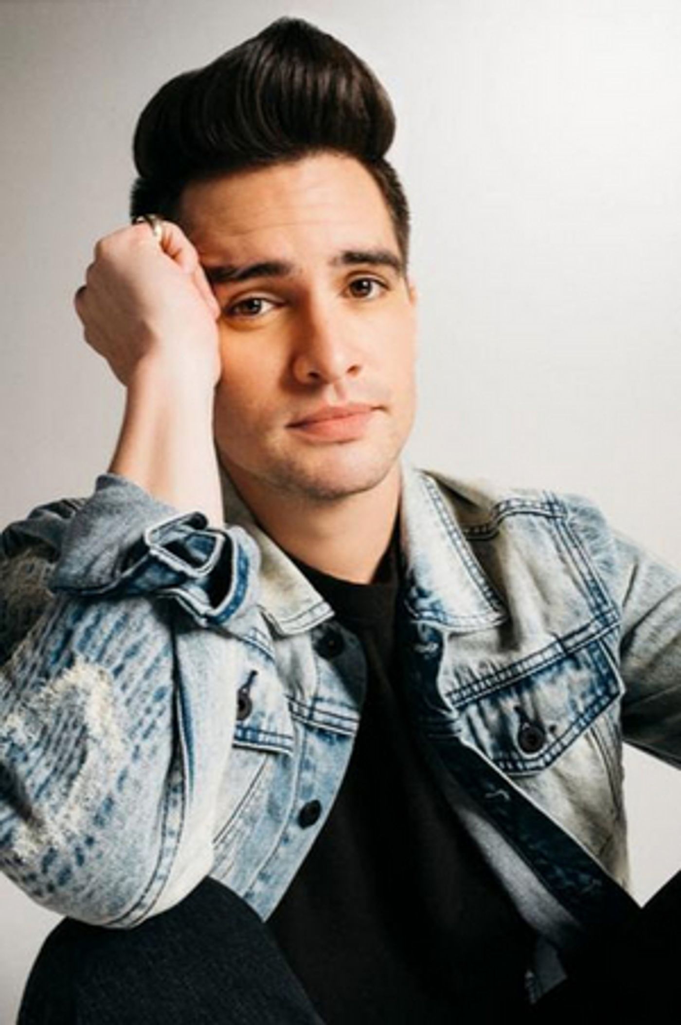 Brendon Urie Announces Charity Twitch Stream Benefiting The Highest Hopes Foundation Brendon Urie Announces Charity Twitch Stream Benefiting The Highest Hopes Foundation Image