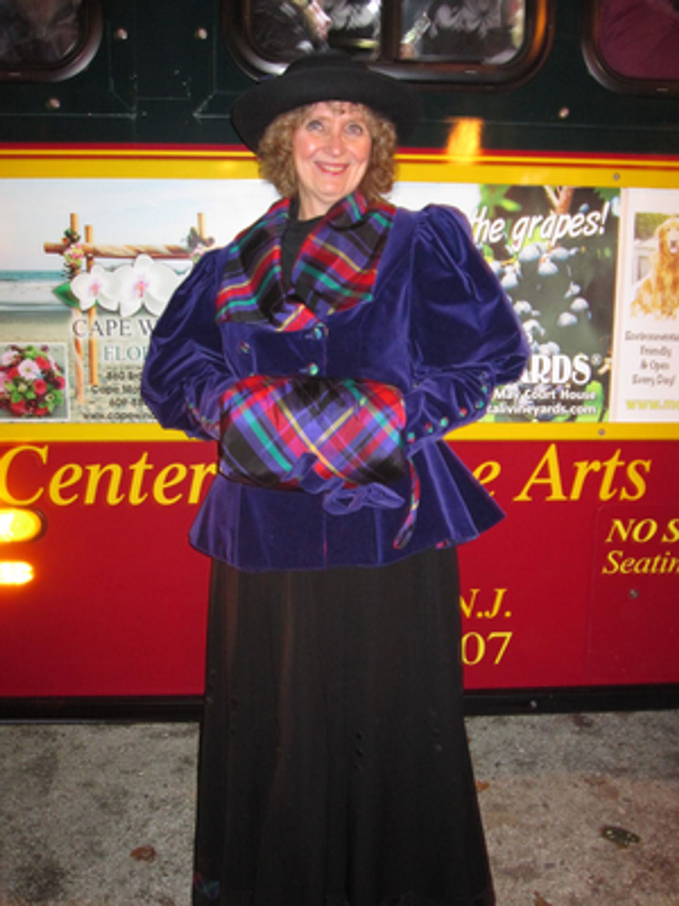 East Lynne Theater Company Presents GHOSTS OF CHRISTMAS PAST TROLLEY RIDES East Lynne Theater Company Presents GHOSTS OF CHRISTMAS PAST TROLLEY RIDES Image