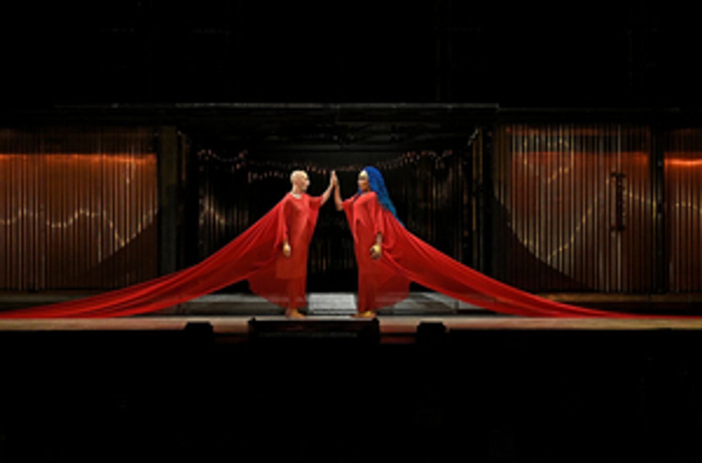 Review: Bring on the Jugglers, Philip Glass's AKHNATEN Finally Arrives at the Met  Image