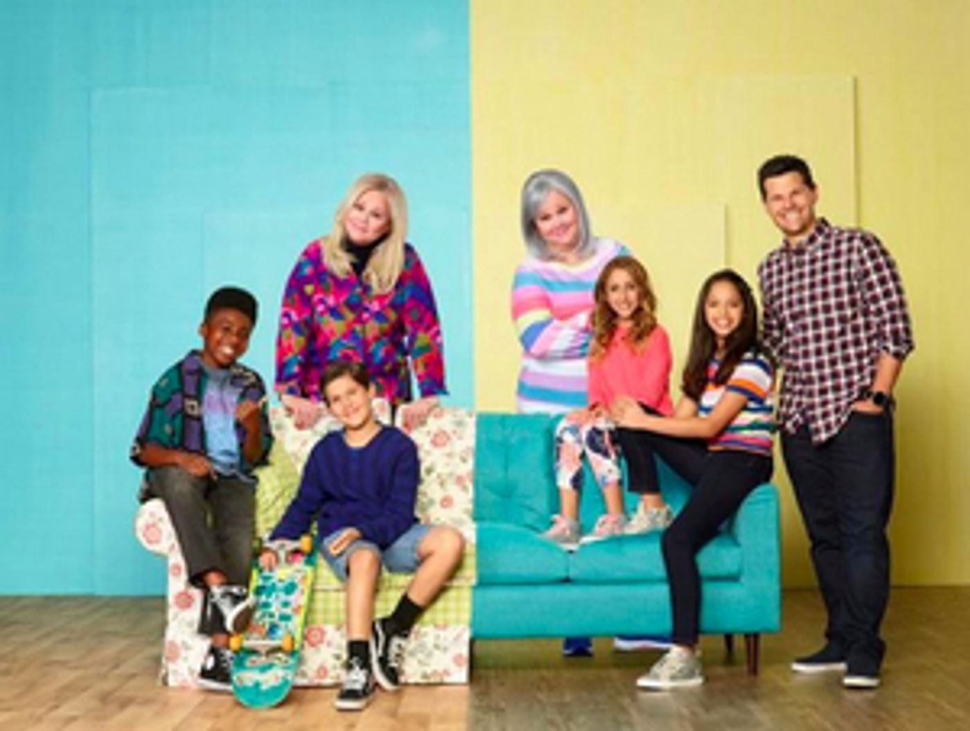 Disney Channel Orders Third Season of SYDNEY TO THE MAX  Image
