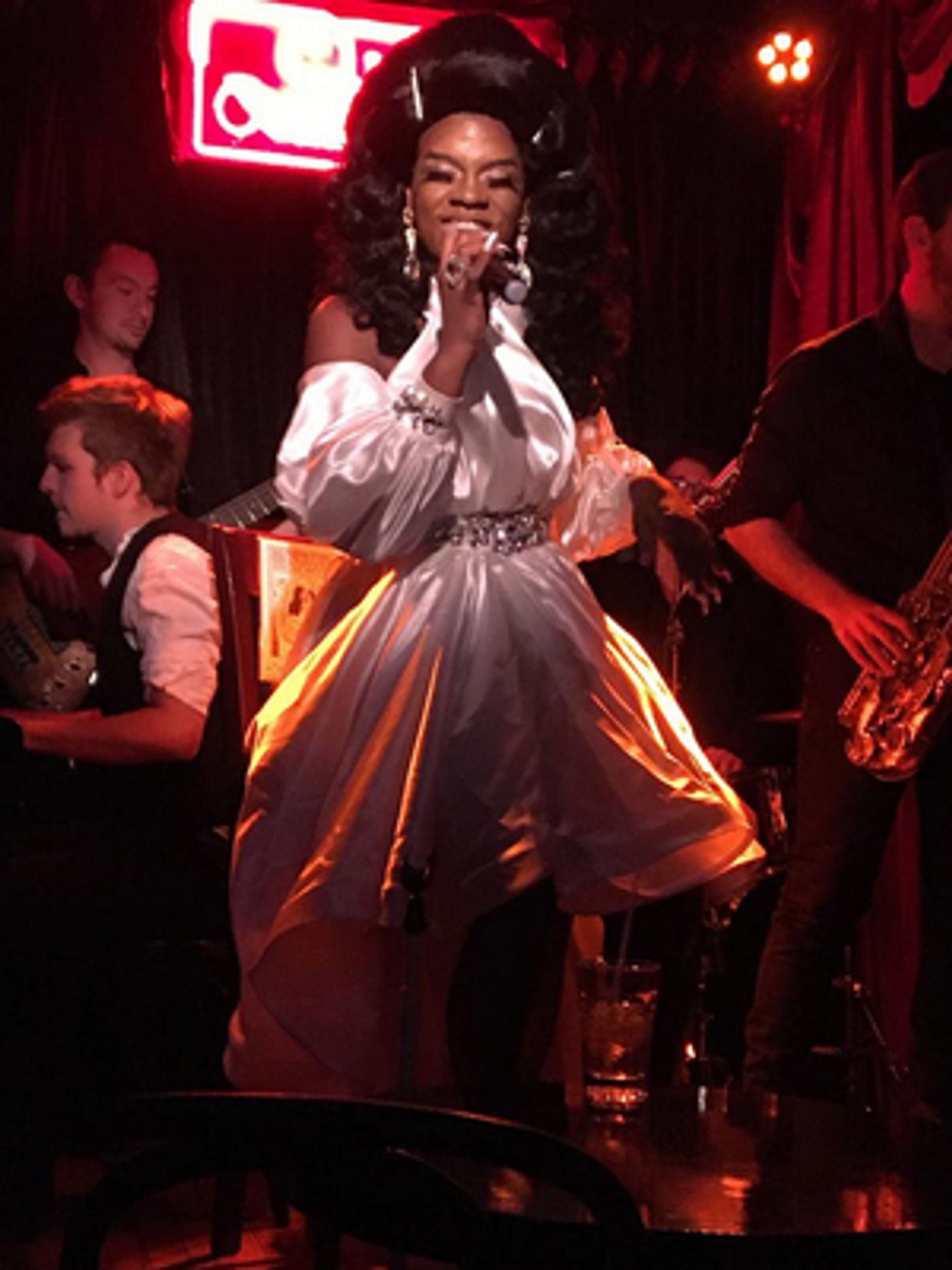 Review: Sasha Davenport Is Fresh Off The Boat & Having A SASHA DAVENPORT AFFAIR & We all should keep Club Cumming back for more!  Image