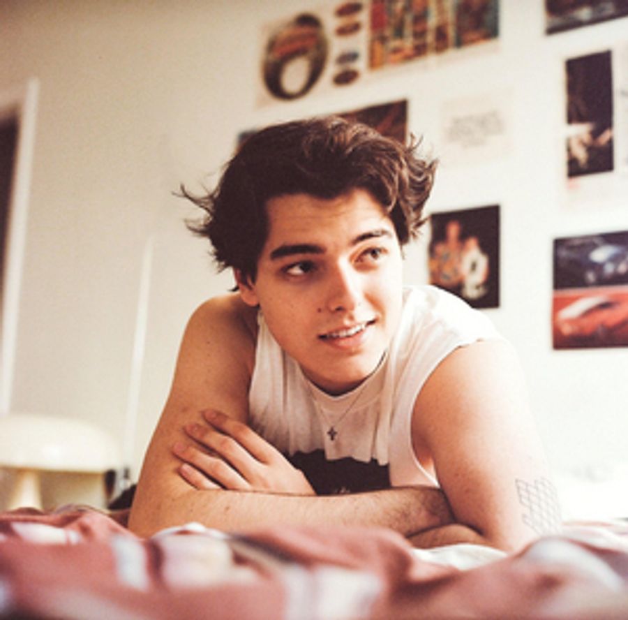 Listen to Dante Palminteri's New Single 'Far From Me' Image