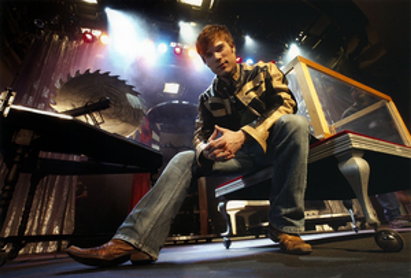 Siegfried-Roy Protege Darren Romeo Wraps 5 Year Run in Pigeon Forge and Comes Out Publicly Siegfried-Roy Protege Darren Romeo Wraps 5 Year Run in Pigeon Forge and Comes Out Publicly Image