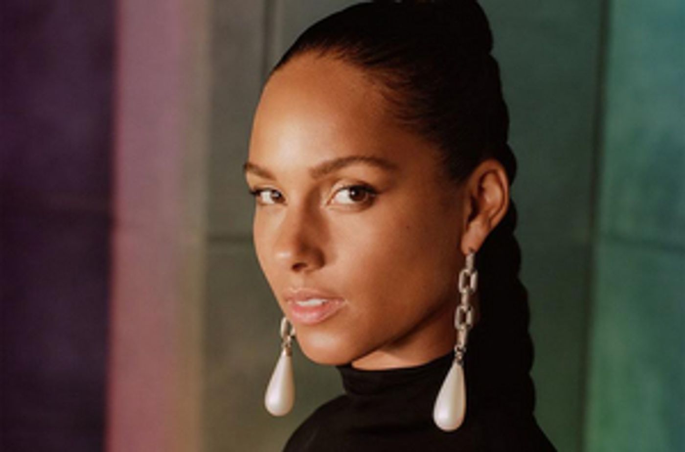 Alicia Keys, Megan Thee Stallion, and Rosalia Will Be Honored at Billboard's Women in Music Event Alicia Keys, Megan Thee Stallion, and Rosalia Will Be Honored at Billboard's Women in Music Event Image