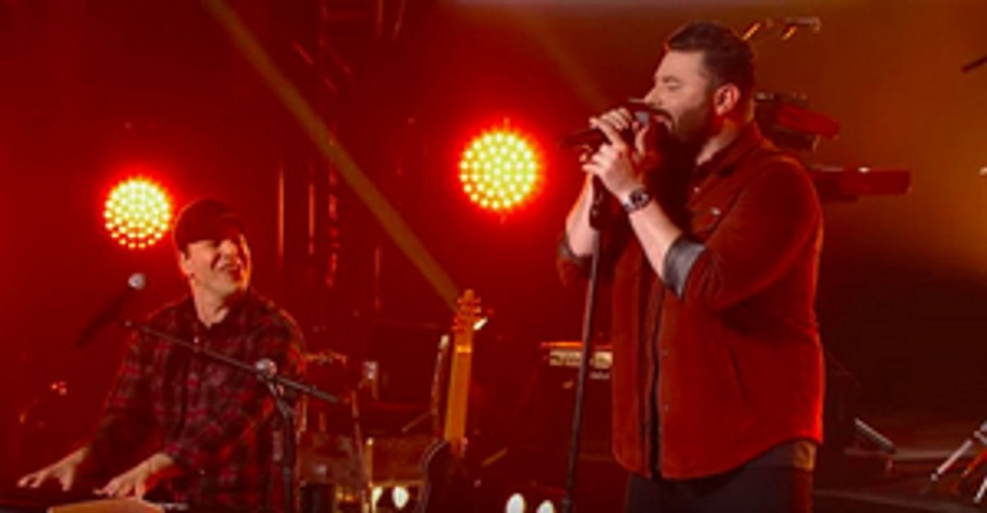 CMT CROSSROADS: GAVIN DEGRAW & CHRIS YOUNG Premieres December 13  Image