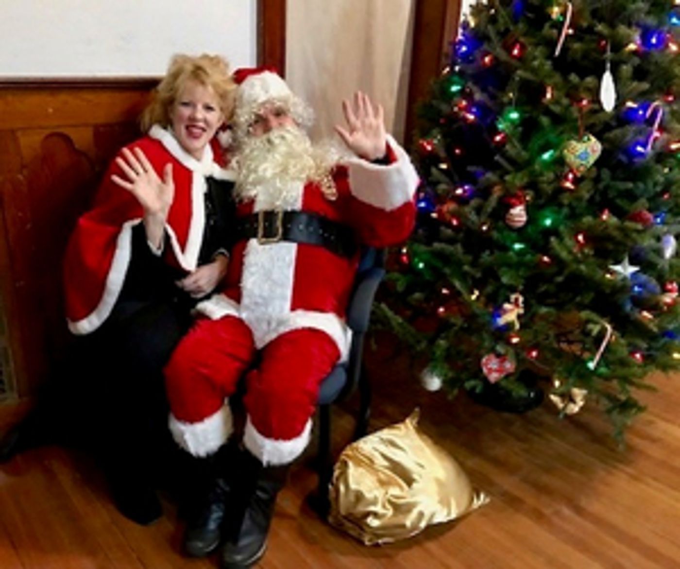 Bay Street Theater & Sag Harbor Center Announce a Holiday Sing-a-Long Bay Street Theater & Sag Harbor Center Announce a Holiday Sing-a-Long Image
