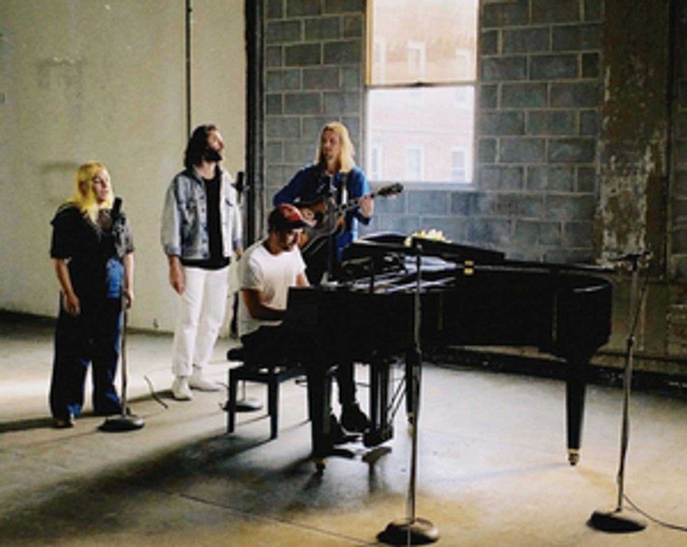 The Head and the Heart Release 'Honeybee (Live Acoustic)'  Image