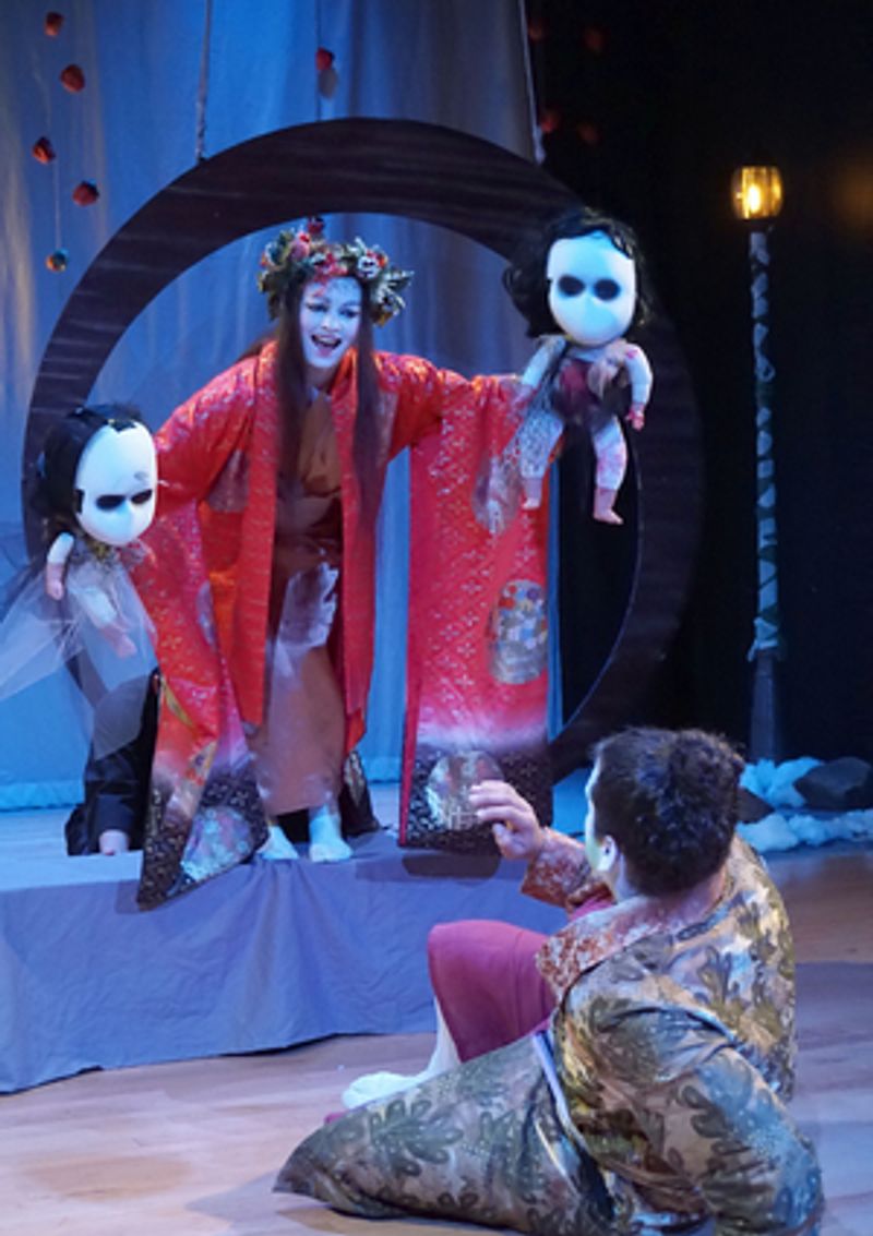 Review: A NOH CHRISTMAS CAROL at Theatre Of Yugen is a stunning traditional Japanese theatre re-imagining of Dicken's famous tale. Image