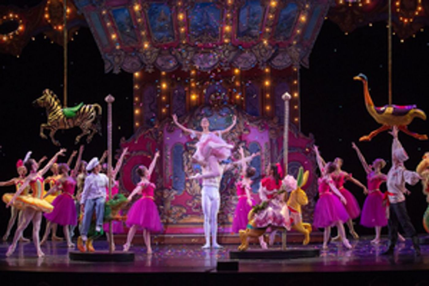 Review: THE NUTCRACKER by Aspen Santa Fe Ballet Welcomes the Holiday Season at The Soraya  Image