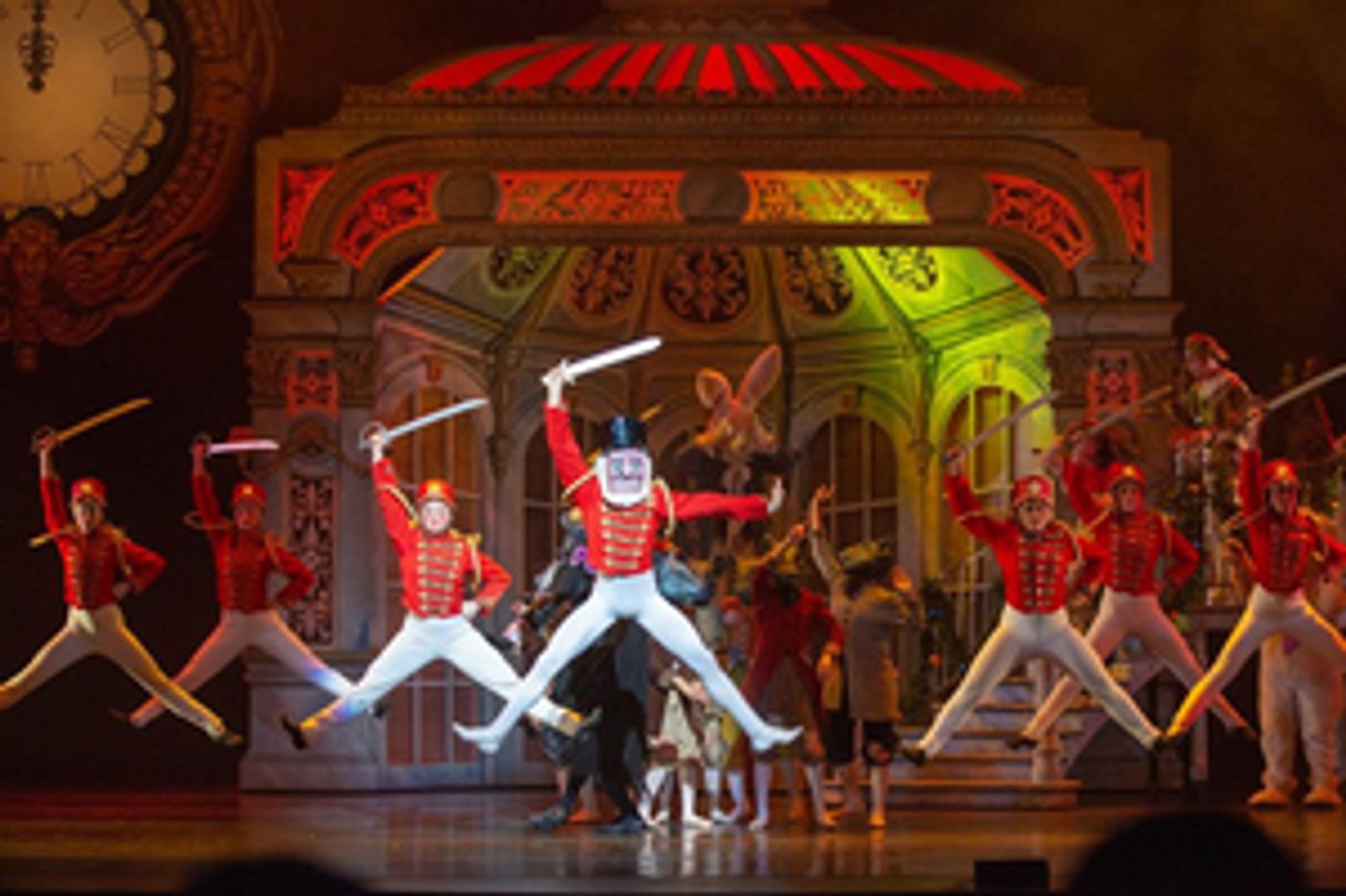 Review: THE NUTCRACKER by Aspen Santa Fe Ballet Welcomes the Holiday Season at The Soraya  Image