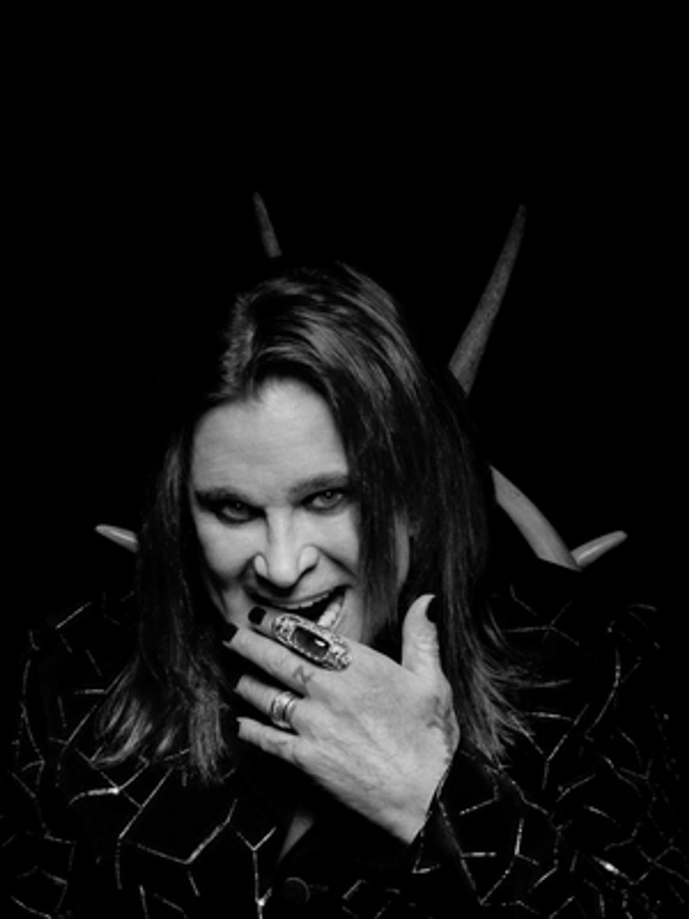 OZZY OSBOURNE'S 'Under The Graveyard' Hits #1 On Rock Radio Chart OZZY OSBOURNE'S 'Under The Graveyard' Hits #1 On Rock Radio Chart Image