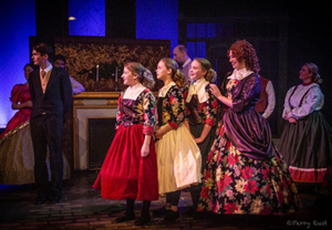 Review: A CHRISTMAS CAROL At Fargo Moorhead Community Theatre Review: A CHRISTMAS CAROL At Fargo Moorhead Community Theatre Image