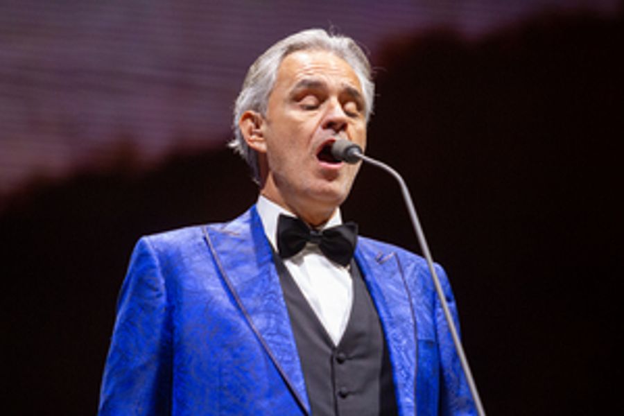 Review: ANDREA BOCELLI at Capital One Arena  Image