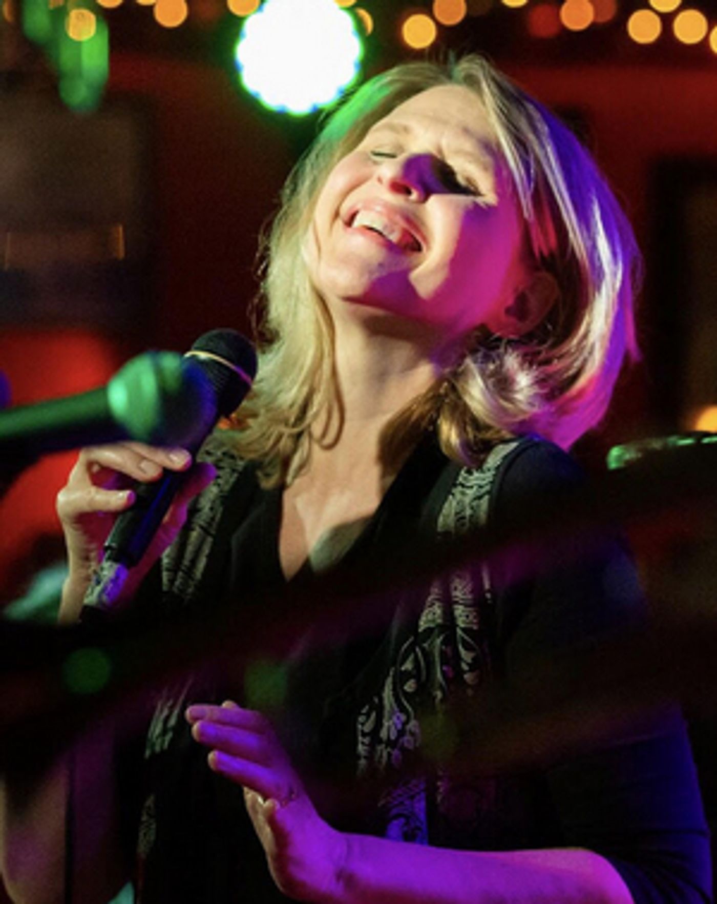 Jennifer Truesdale to Perform at Blue Jean Ball in Support of the Arlington Center for the Arts Jennifer Truesdale to Perform at Blue Jean Ball in Support of the Arlington Center for the Arts Image