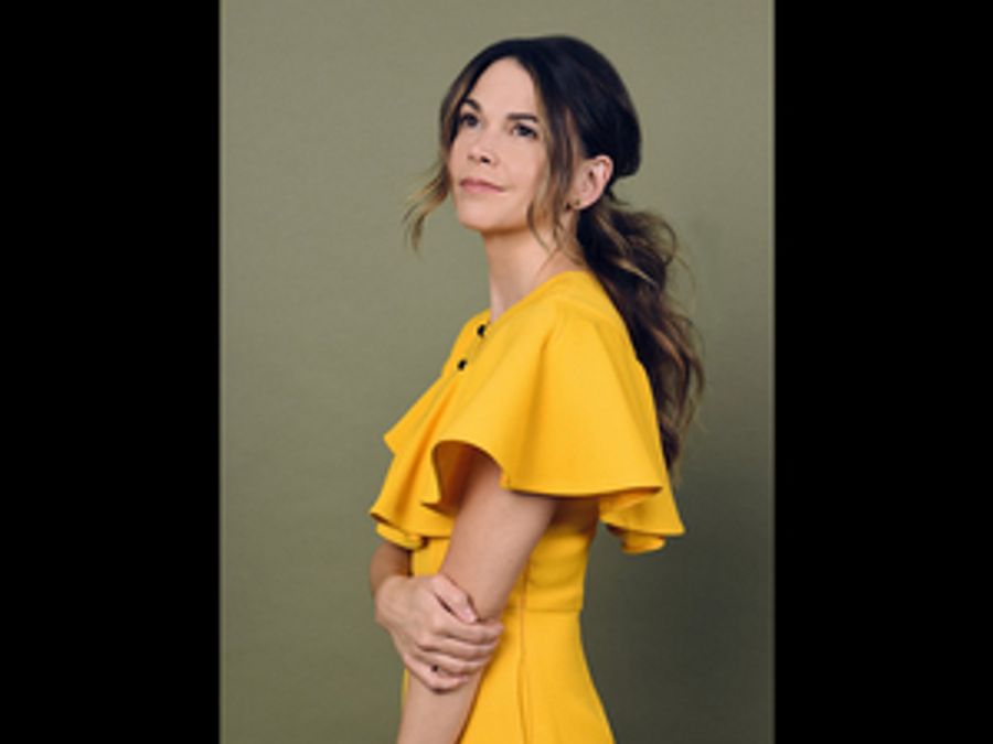 TodayTix Opens Free Ticket Lottery for Sutton Foster's New Years Eve Concert in San Francisco Image