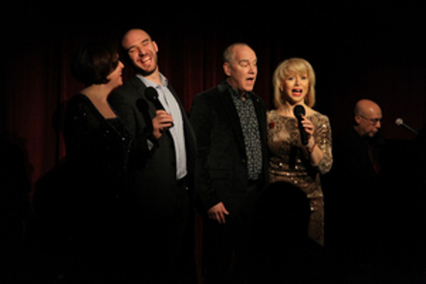 Alex Rybeck Brings Together 4 Acclaimed, Headlining Cabaret Voices In 4 FOR THE HOLIDAYS At The Beach Cafe Alex Rybeck Brings Together 4 Acclaimed, Headlining Cabaret Voices In 4 FOR THE HOLIDAYS At The Beach Cafe Image