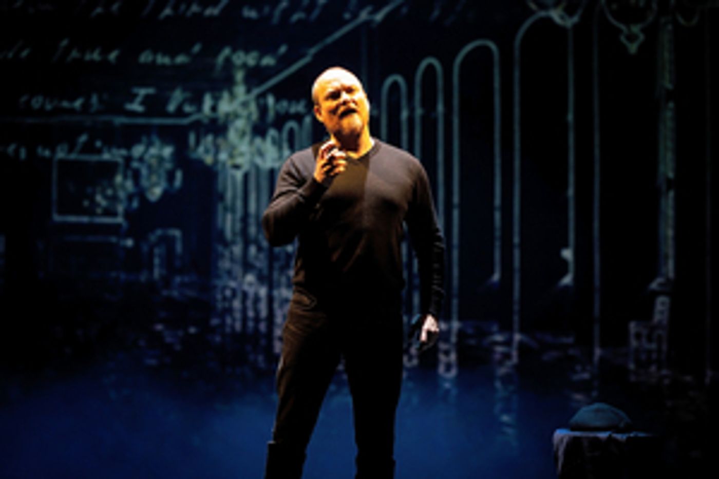 Main Street Theater Continues Partnership with Prague Shakespeare Company to Present HAMLET Main Street Theater Continues Partnership with Prague Shakespeare Company to Present HAMLET Image