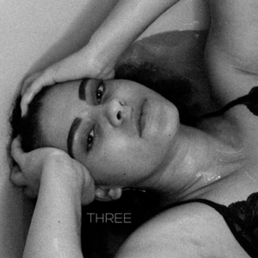 Mandy Groves Releases Her Third EP THREE Image