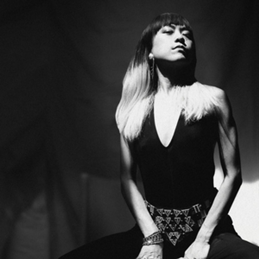 Sondra Sun-Odeon Announces Winter Tour Dates Image
