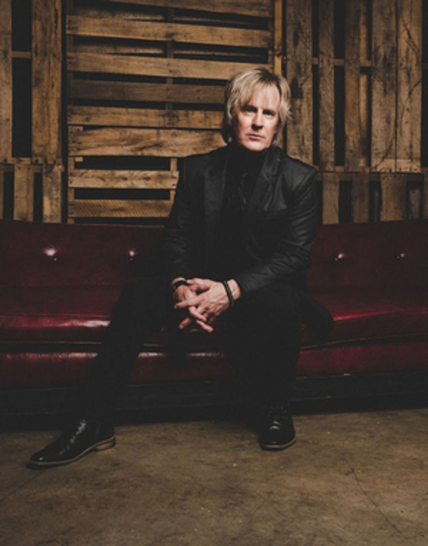 Former Chicago Vocalist/Bassist Pays Tribute to Kenny Loggins Former Chicago Vocalist/Bassist Pays Tribute to Kenny Loggins Image