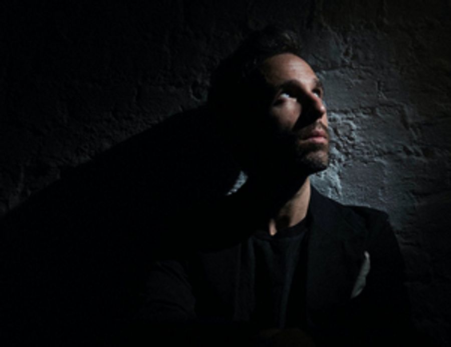 White Tail Falls Shares New Single 'Disintegrate' Image