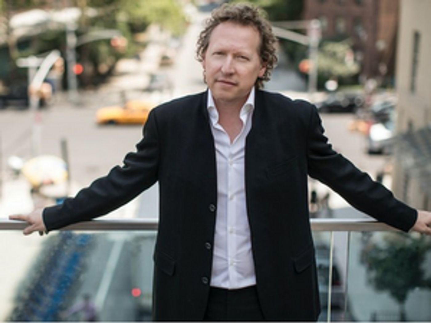 Interview: Ari Pelto of San Diego's HANSEL AND GRETEL at  the Civic Center  Image