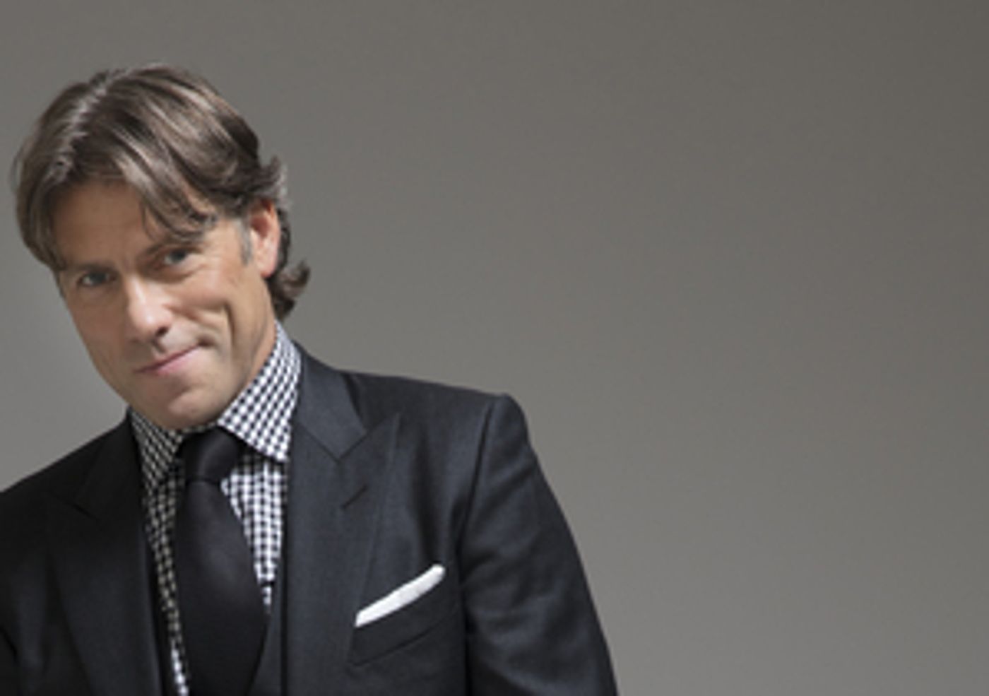 John Bishop is Bringing New Material to Parr Hall  Image