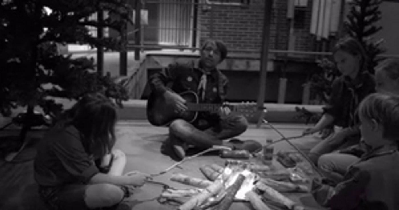 Peter Bjorn and John Share Official Music Video for New Single 'On The Brink'  Image