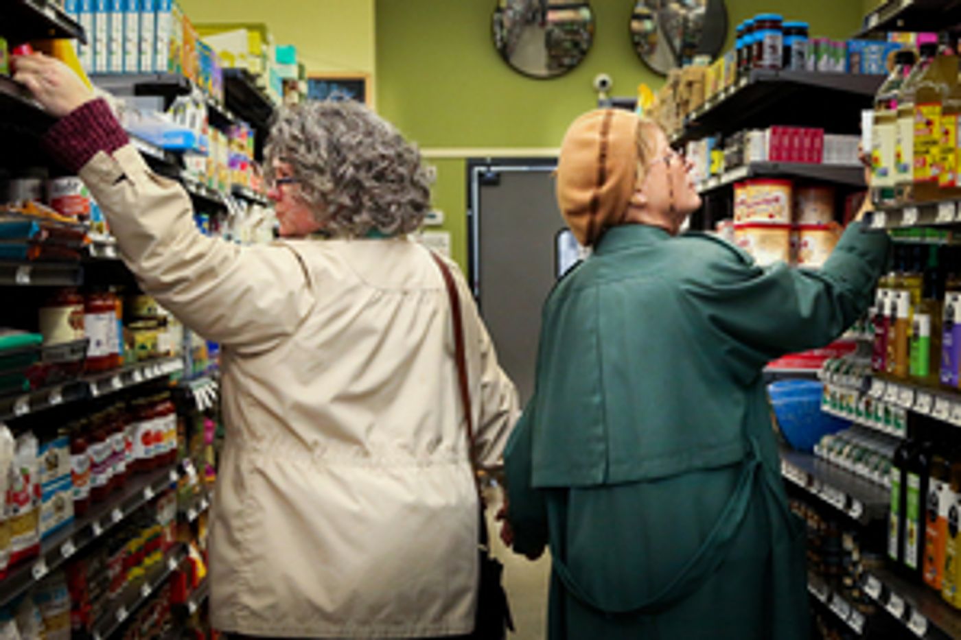 Curio Theatre Company Will Continue 2019-2020 Season with the North American Premiere of ALICE Curio Theatre Company Will Continue 2019-2020 Season with the North American Premiere of ALICE Image