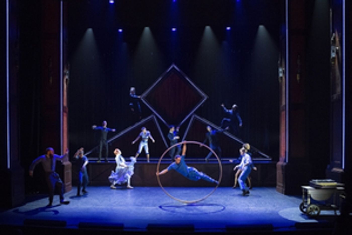 CIRQUE ELOIZE Brings Their Newest Musical Acrobatic Adventure HOTEL To The McCallum  Image