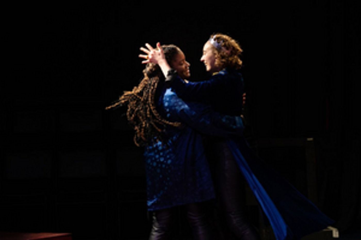 Review: EDWARD II Electrifies at Burbage Theater Company  Image