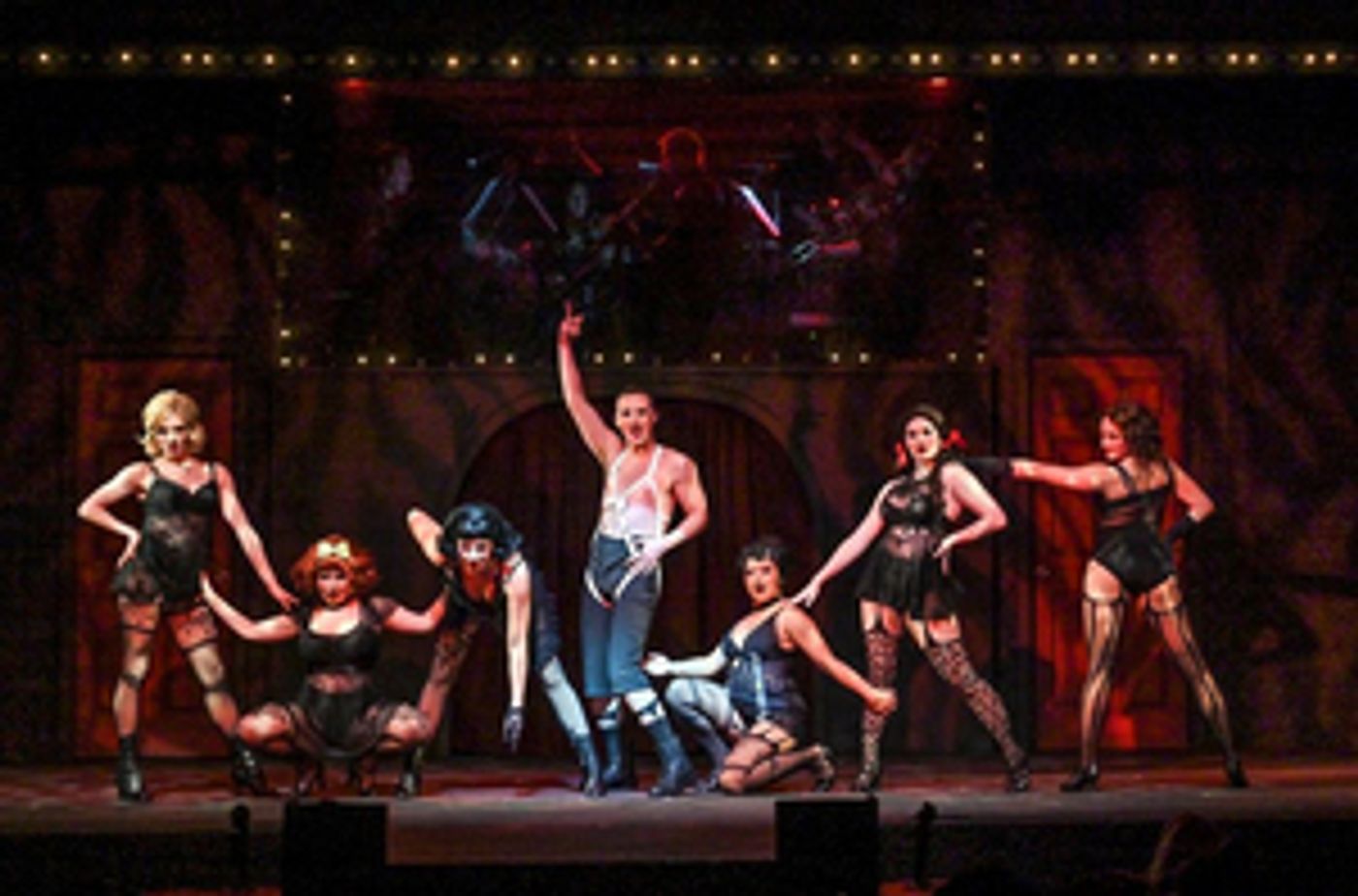 Review: CABARET at Candlelight Theatre  Image