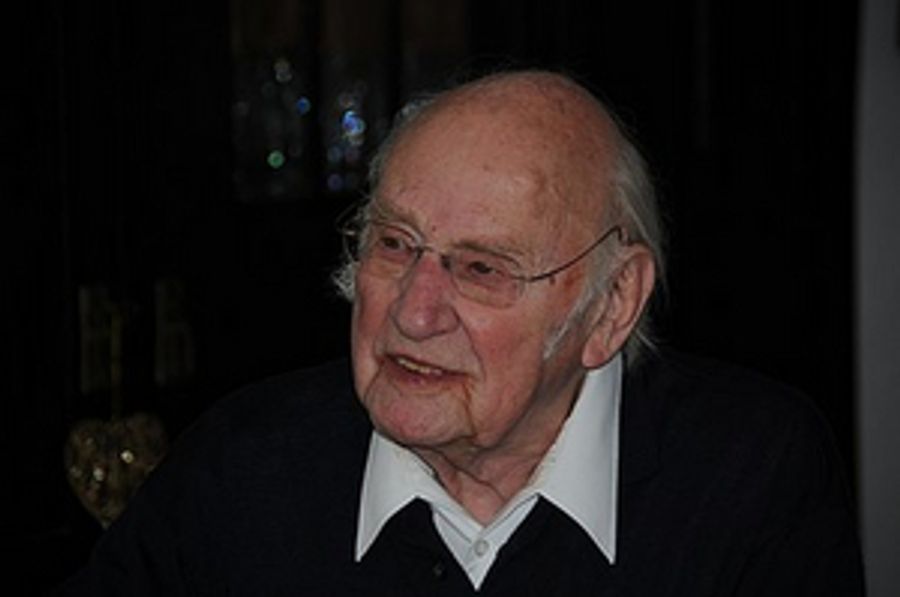 Franz Mazura, Celebrated Bass-Baritone, Has Died Image