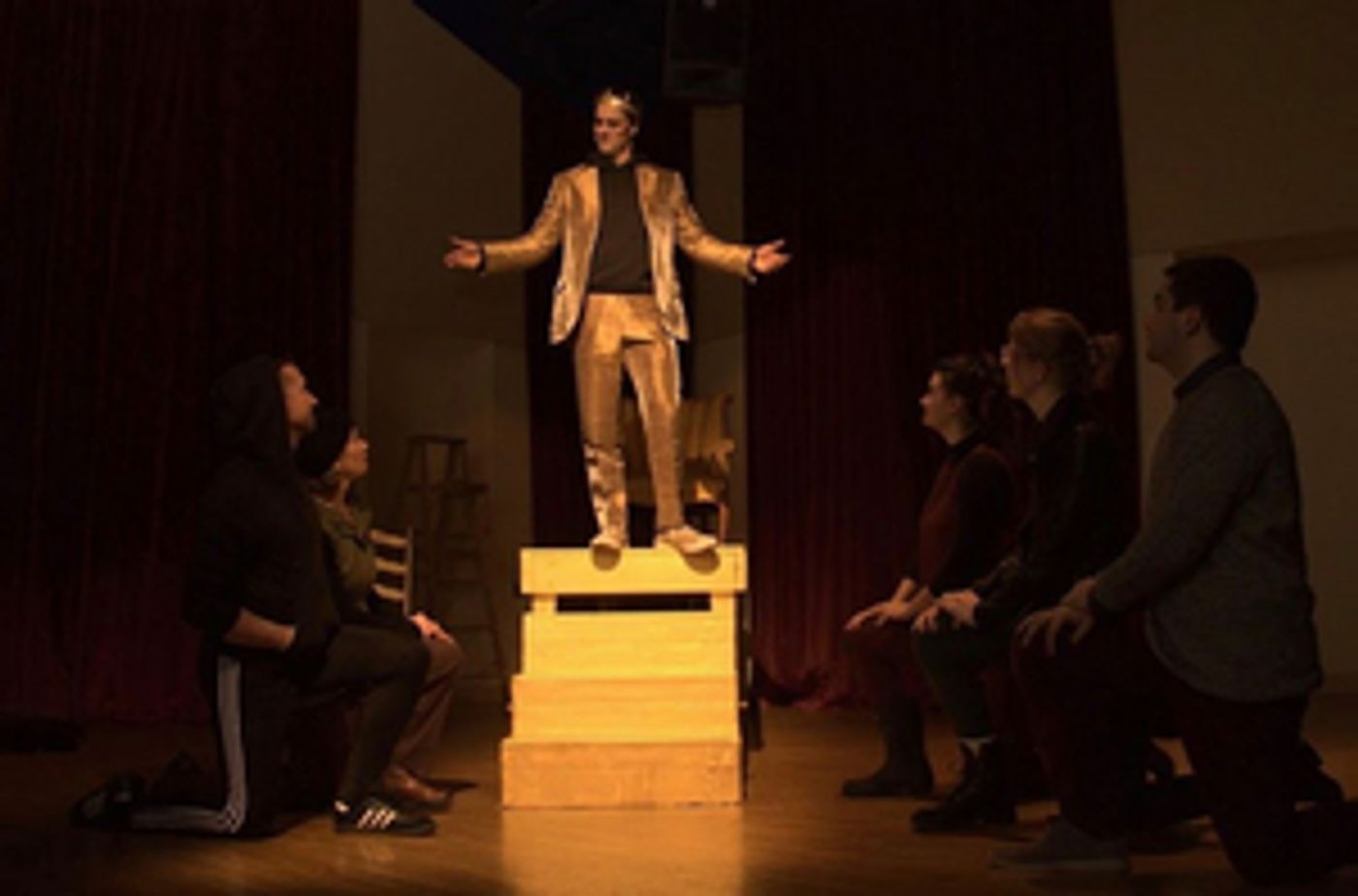 Review: KING JOHN at Praxis Stage Review: KING JOHN at Praxis Stage Image