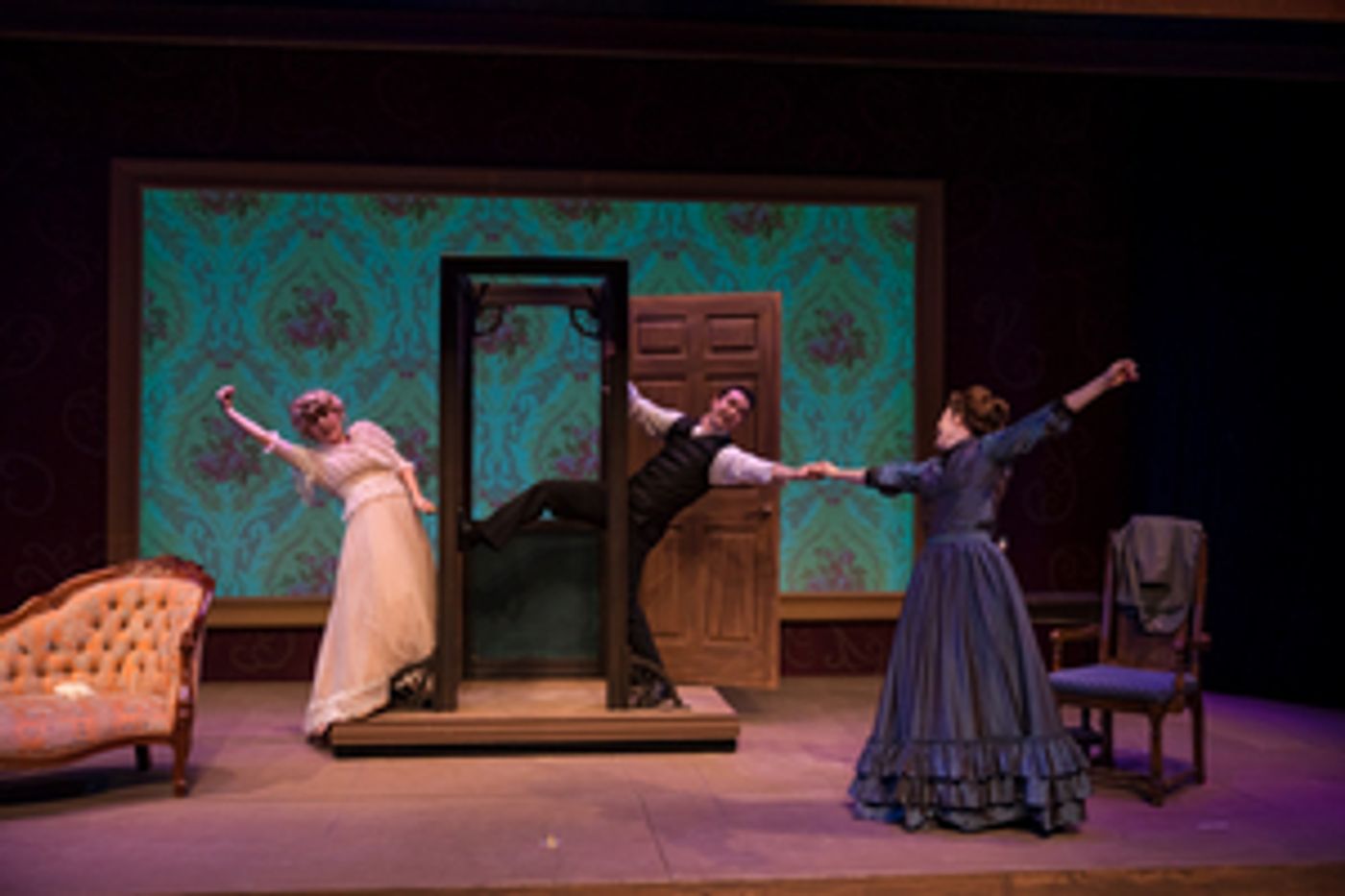 Review: A GENTLEMAN'S GUIDE TO LOVE AND MURDER   at The Public Theater Of San Antonio  Image