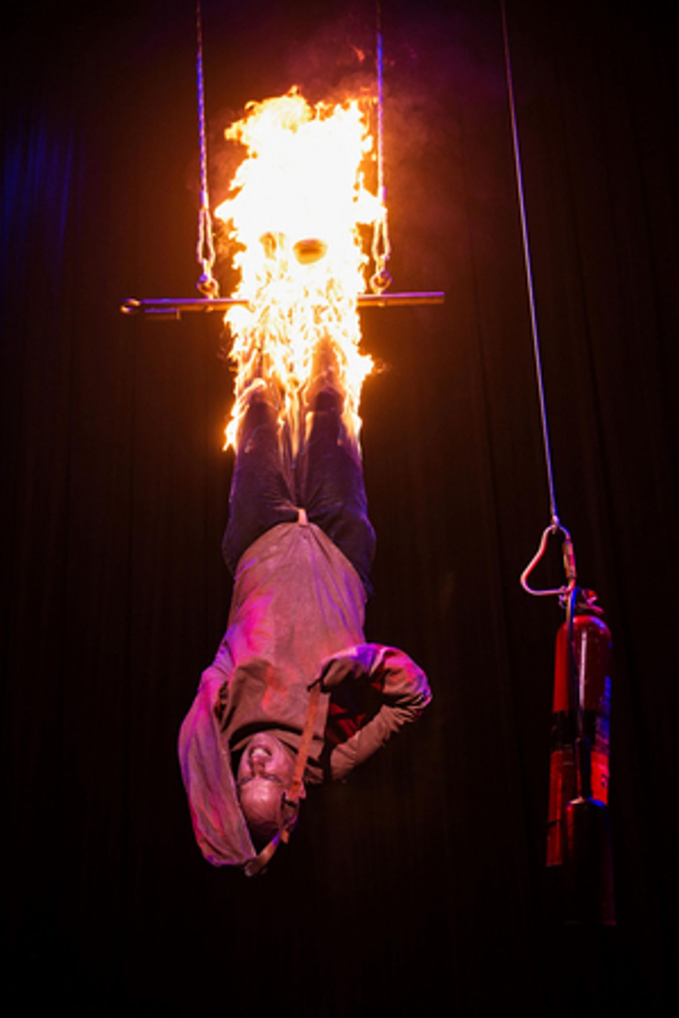 Interview: Jonathan Goodwin Brings an Element of Danger to THE ILLUSIONISTS at Wharton Center  Image