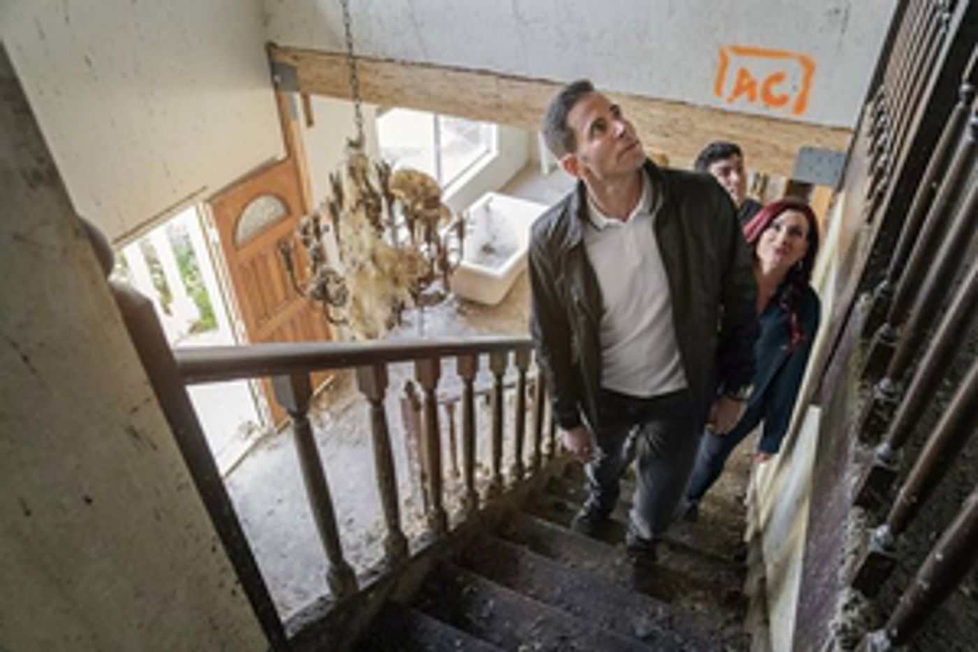 HGTV Announces New Series FLIPPING 101 W/ TAREK EL MOUSSA HGTV Announces New Series FLIPPING 101 W/ TAREK EL MOUSSA Image
