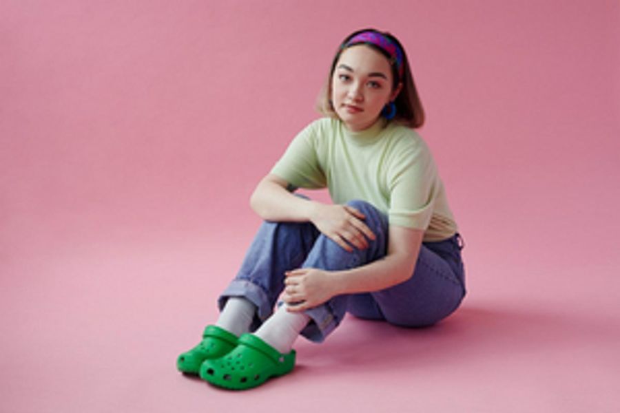 mxmtoon Shares New Video For 'fever dream'  Image
