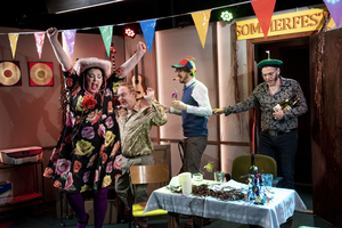 Review: VIVA LAS VEGAS at Randers Egnsteater  Image