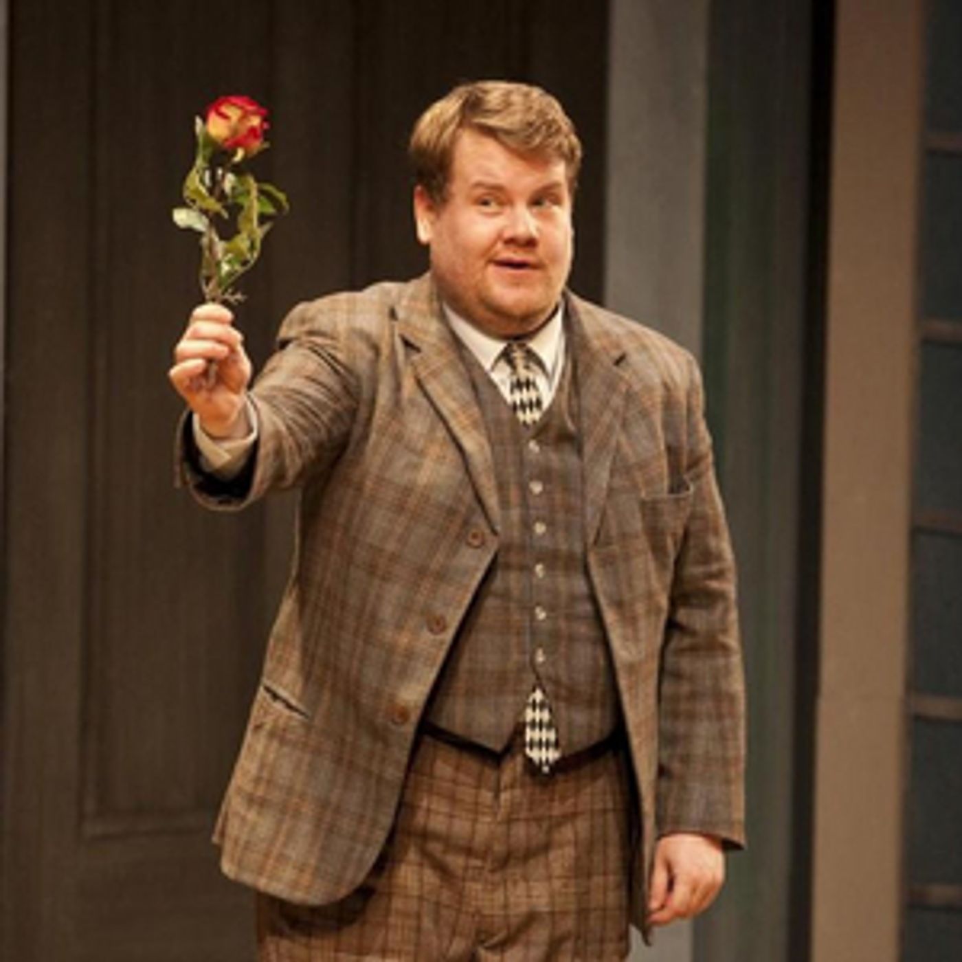 ONE MAN, TWO GUVNORS to Screen at The Ellen Theatre  Image