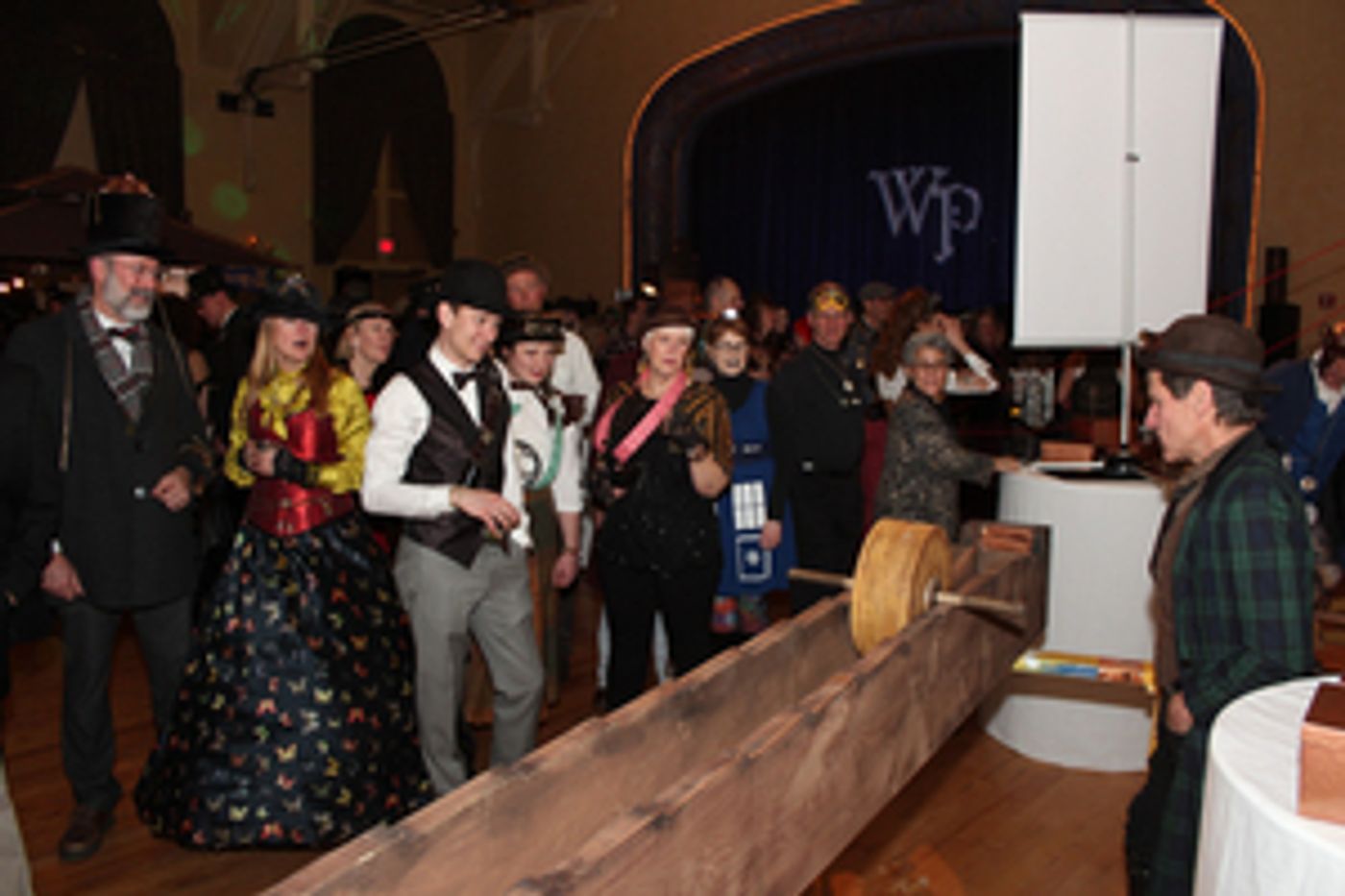 Carnevale Vergennes Presents FASHION IS ART AND YOU ARE THE CANVAS Carnevale Vergennes Presents FASHION IS ART AND YOU ARE THE CANVAS Image