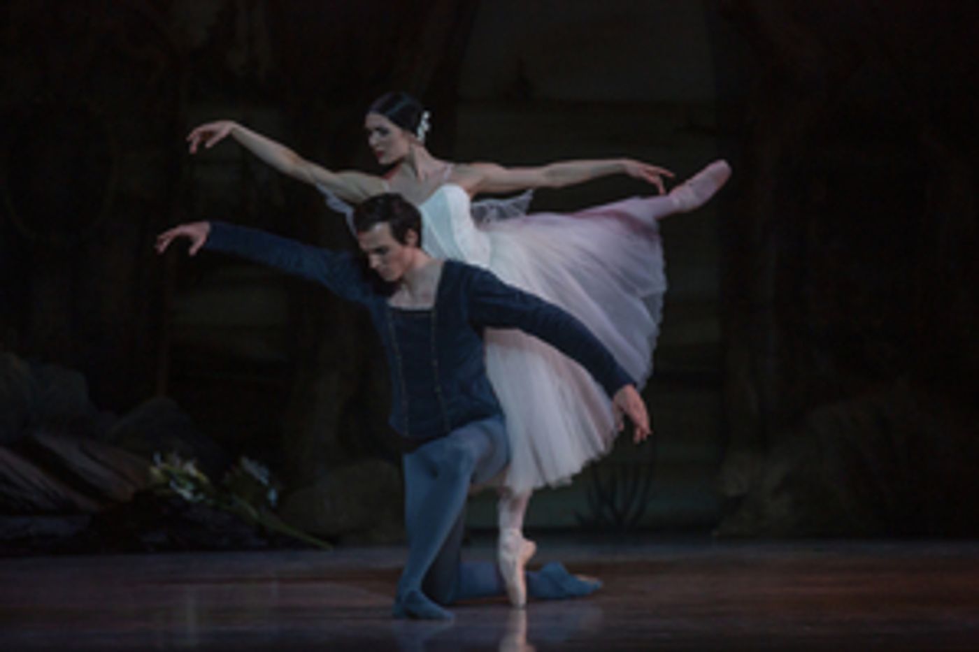 Review: Ballet West's GISELLE Celebrates the Classic Beauty of a Heartbreaking Story that Never Grows Old  Image