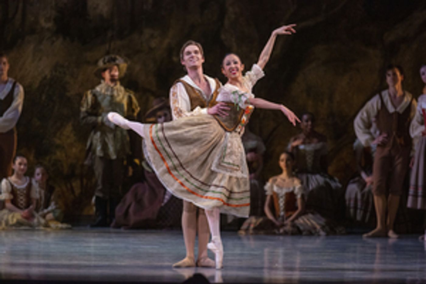 Review: Ballet West's GISELLE Celebrates the Classic Beauty of a Heartbreaking Story that Never Grows Old  Image
