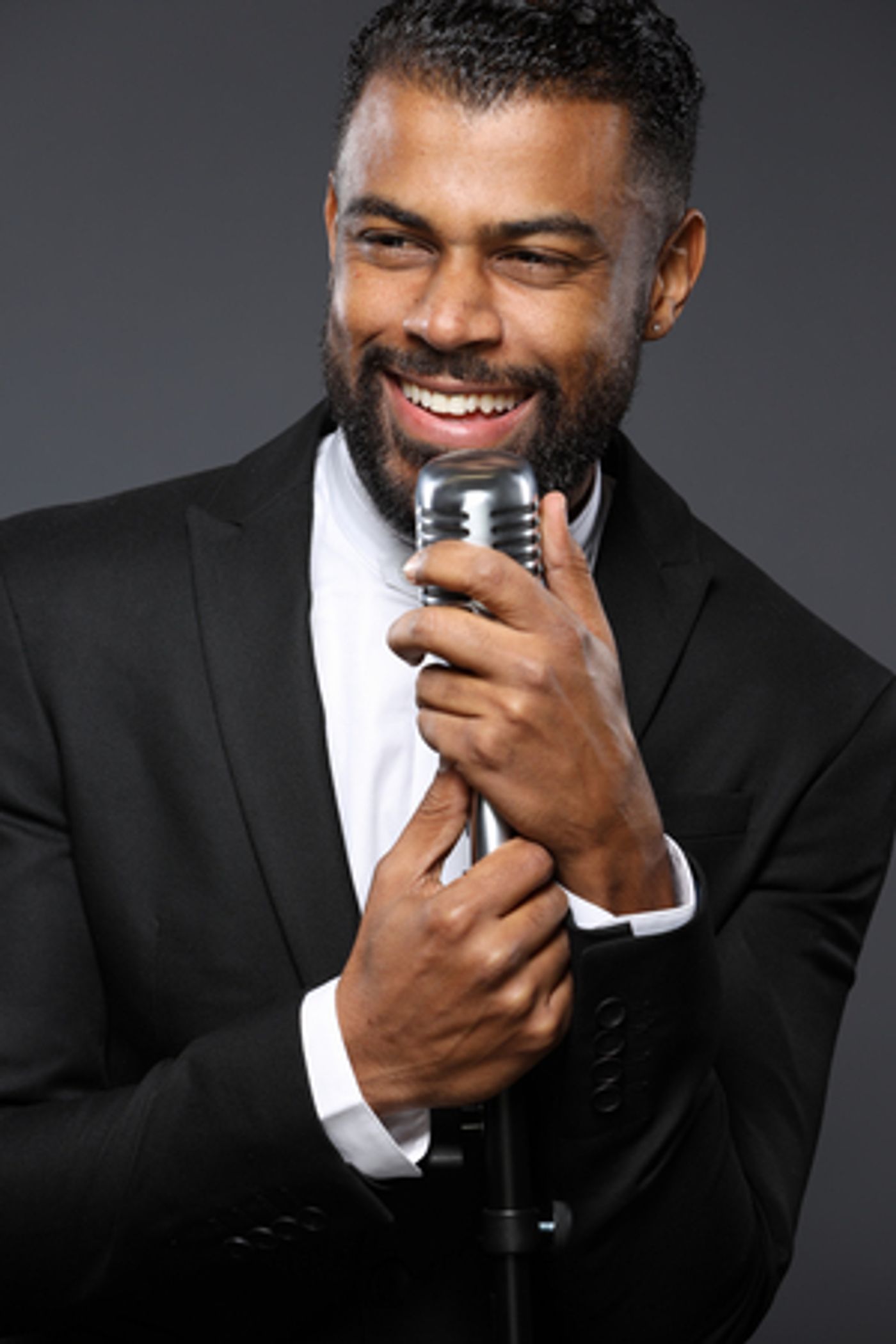 Latinx Artists to Shine on the Stage at Joe's Pub  Image